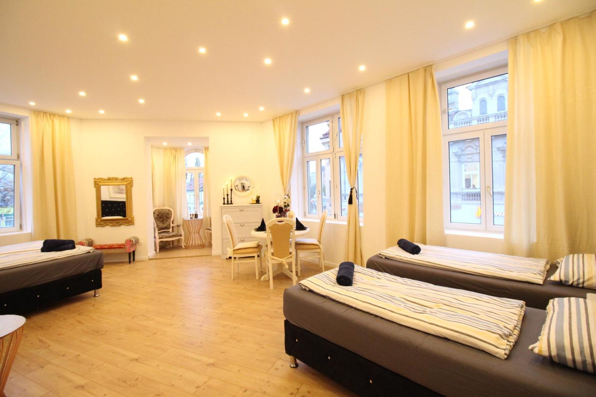 Disc Cozy Rooms In Liesing 비엔나 외부 사진